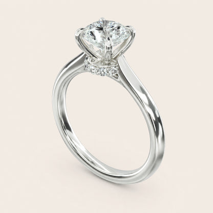 Knife Edge Solitaire – Hidden Halo