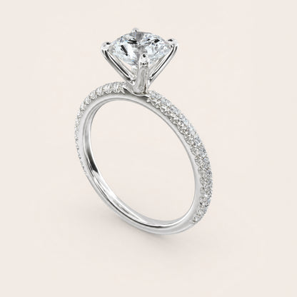 French Pavé – 4 Prong (Nouveau)